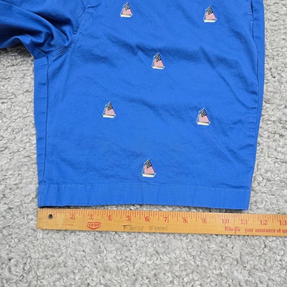 Vineyard Vines Shorts Mens 36 Blue Embroidered Sail Boat American Flag Casual - Picture 13 of 14